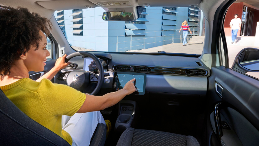 Prikaz kamere za vožnju unazad Leapmotor T03